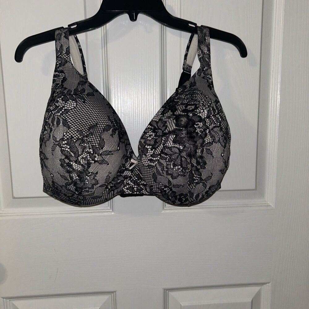 CACIQUE Lightly Lined Full Coverage 38G White w/Black Lace Overlay Underwire